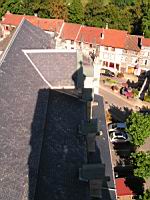 Saint Galmier (42) - Eglise - Toit vu du haut du clocher (1)